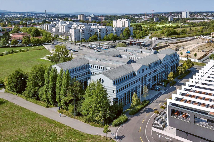 Luftaufnahme des Gebäudes Zürichstrasse 137